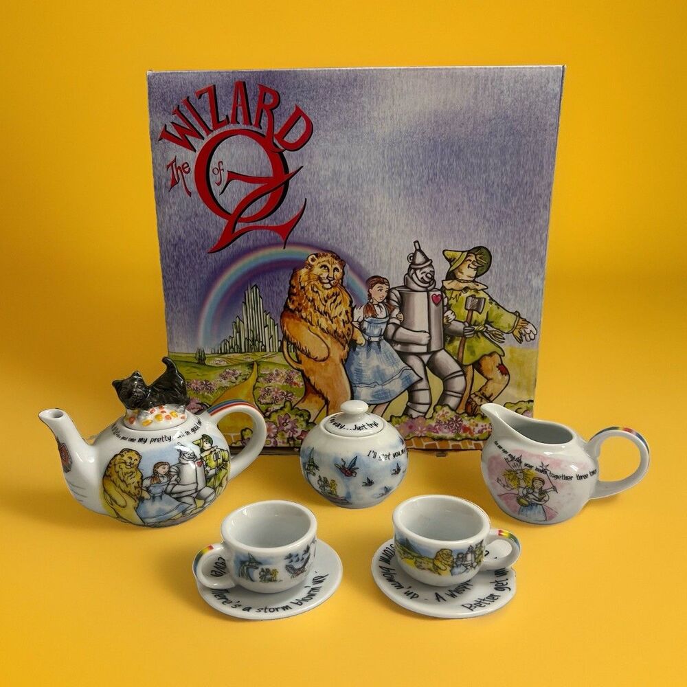 Paul Cardew Design The Wizard of Oz Miniature Collector's Tea Set 9 Piece 2011